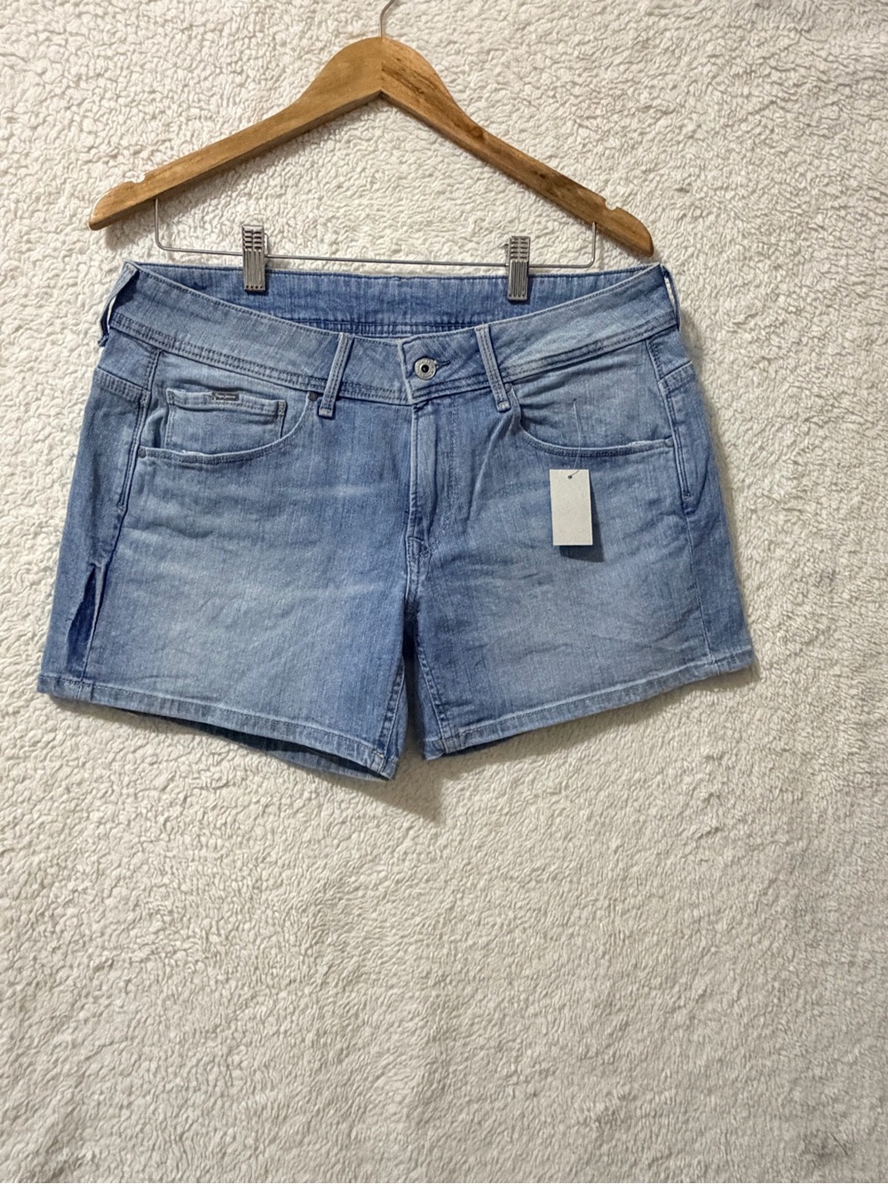 Pepe Jeans Light Blue Denim Mid-Rise Women's Shorts